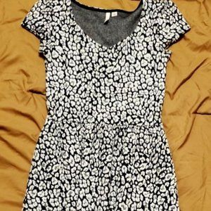 Abstract floral print skater dress w/cap sleeves